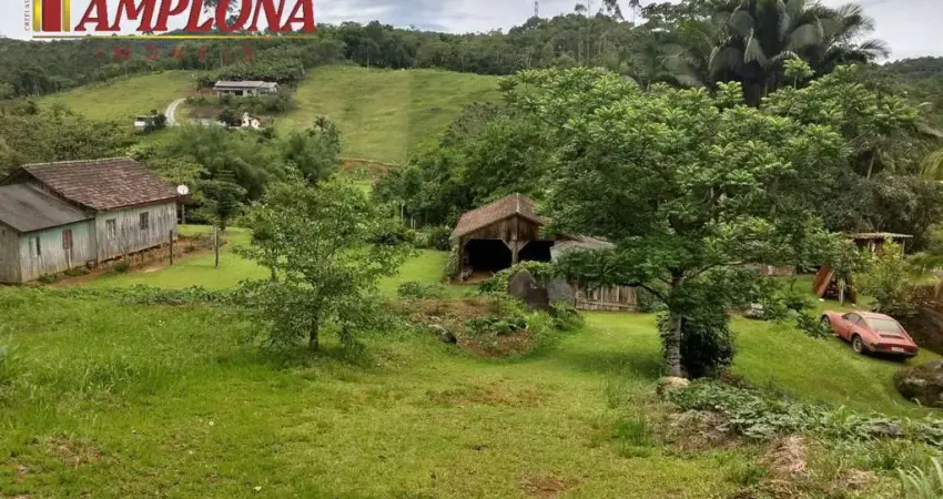 Chácara / sítio com 3 quartos à venda na Vila Itoupava, Blumenau 