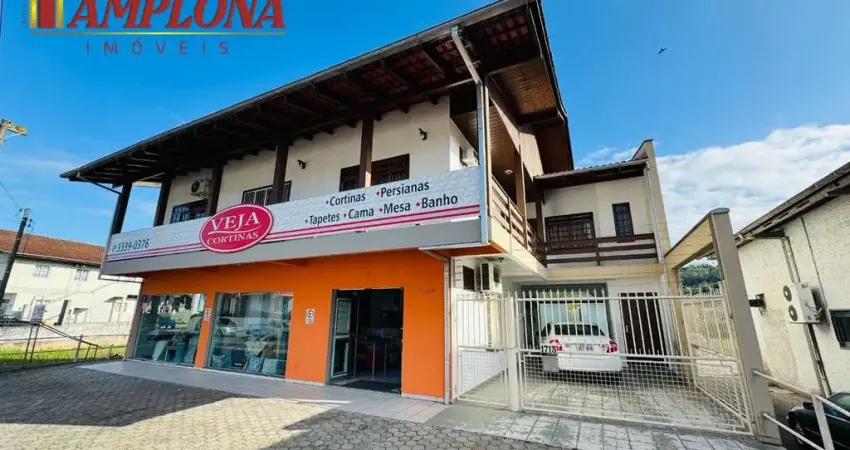 Casa com 4 quartos para alugar no Fortaleza, Blumenau 