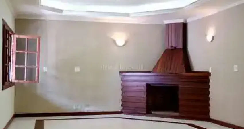 Casa à venda na Rua dos Imigrantes Italianos, Parque Independência III, Juiz de Fora