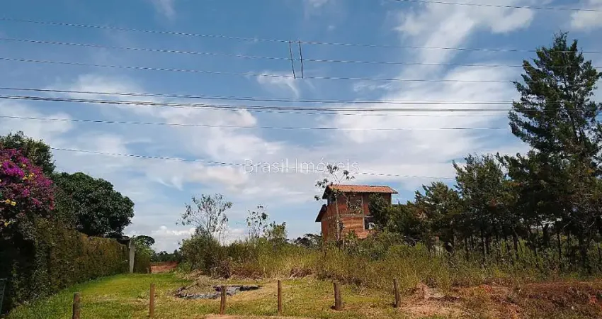 Terreno à venda na Rua A, Salvaterra, Juiz de Fora