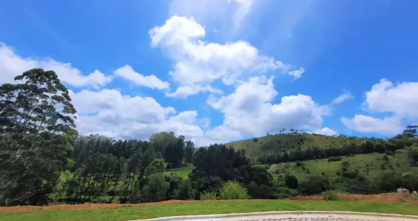 Terreno em condomínio fechado à venda na Rodovia BR-040, São Pedro, Juiz de Fora