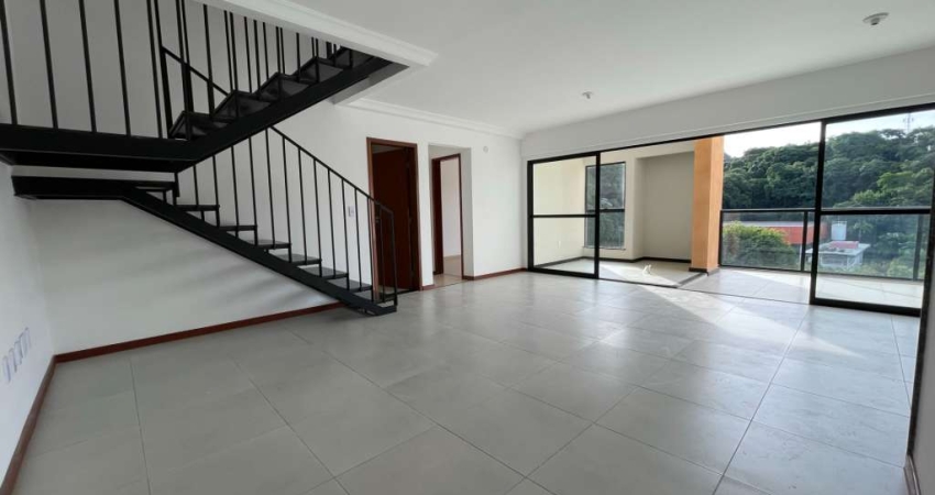 Cobertura duplex com 04 quartos no São Mateus