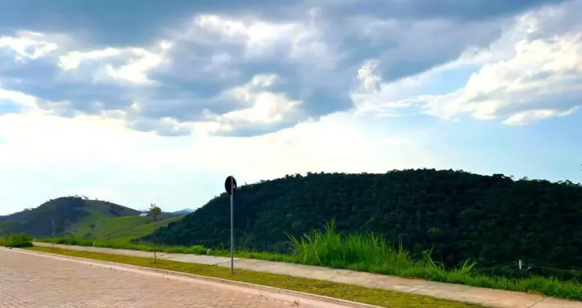 Terreno à venda na Rua Professor Virgílio Pereira da Silva, Vina Del Mar, Juiz de Fora