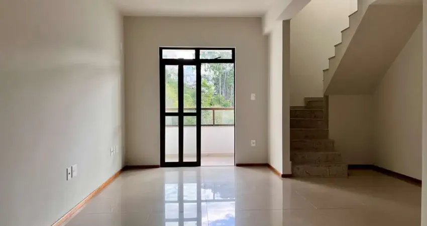 Cobertura duplex com 03 suítes e 02 vagas de garagem no bairro São Mateus