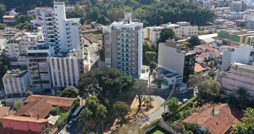 Apartamento com 3 quartos à venda na Rua Cândido Tostes, São Mateus, Juiz de Fora