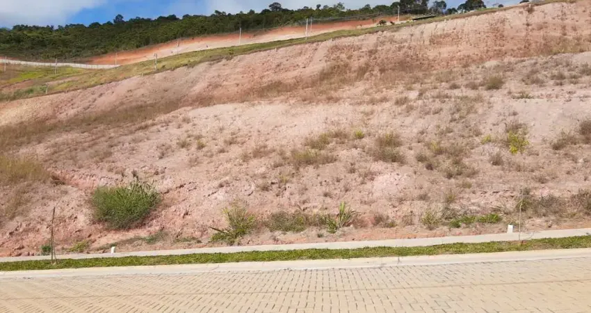 Terreno à venda na Rua Professor Virgílio Pereira da Silva, Vina Del Mar, Juiz de Fora