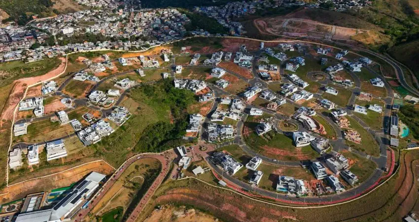 Terreno à venda na Avenida Deusdedith Salgado, Salvaterra, Juiz de Fora