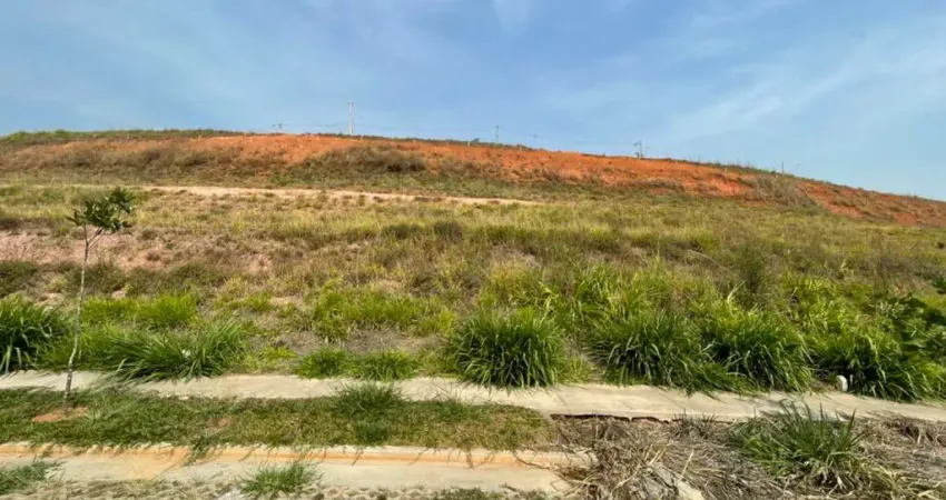 Terreno à venda na Rua Professor Virgílio Pereira da Silva, Vina Del Mar, Juiz de Fora