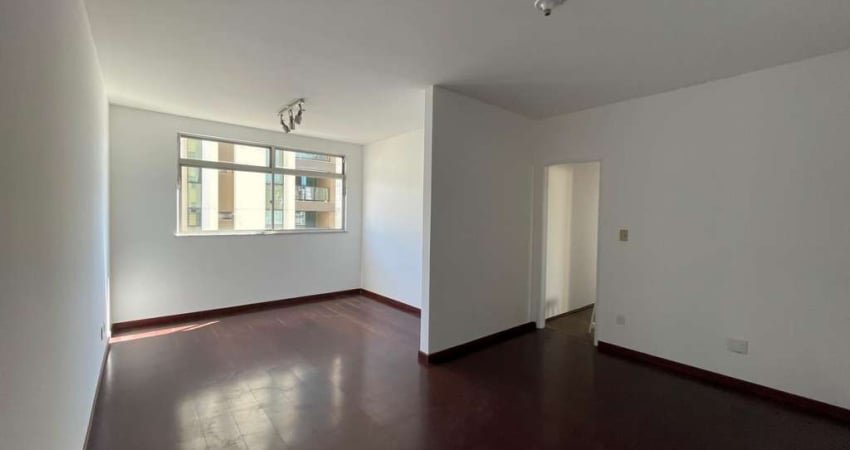 Apartamento com 3 quartos à venda na Avenida Presidente Itamar Franco, São Mateus, Juiz de Fora