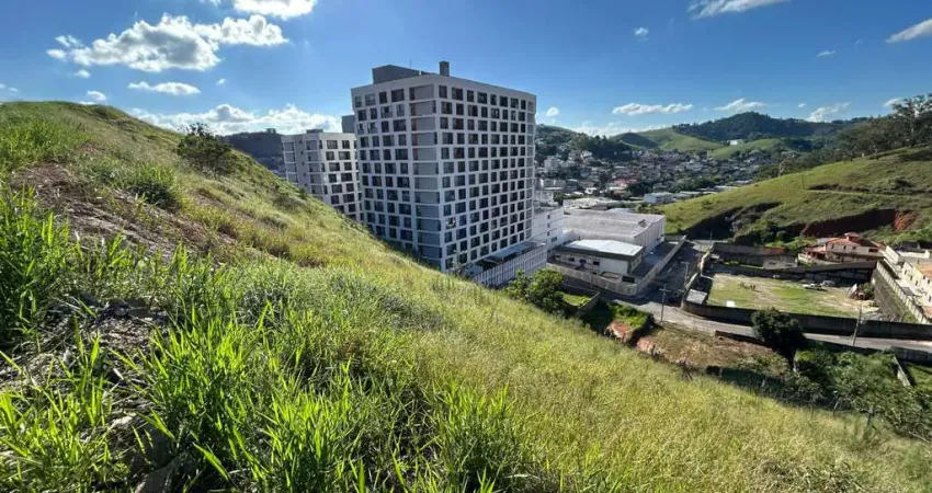 Terreno em condomínio fechado à venda na Rua Victório Zarantonelo, Quintas das Avenidas, Juiz de Fora