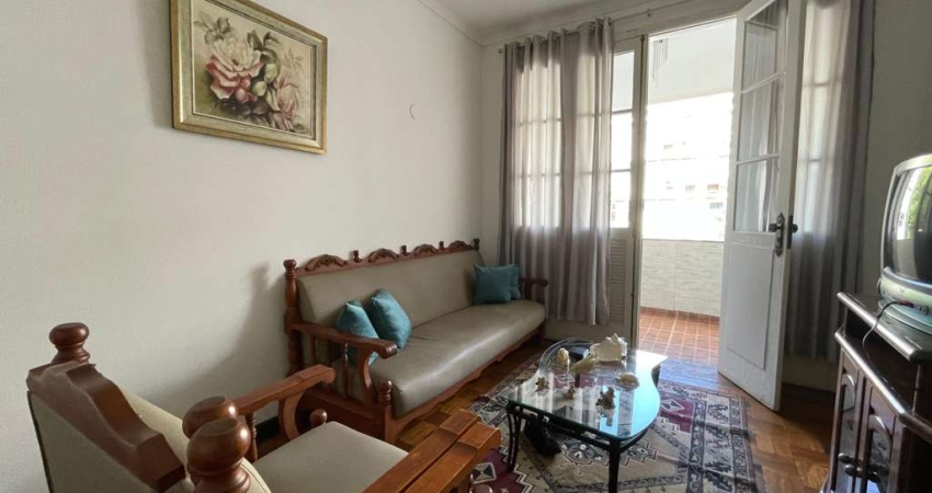 Apartamento de 03 quartos ao lado do Parque Halfeld