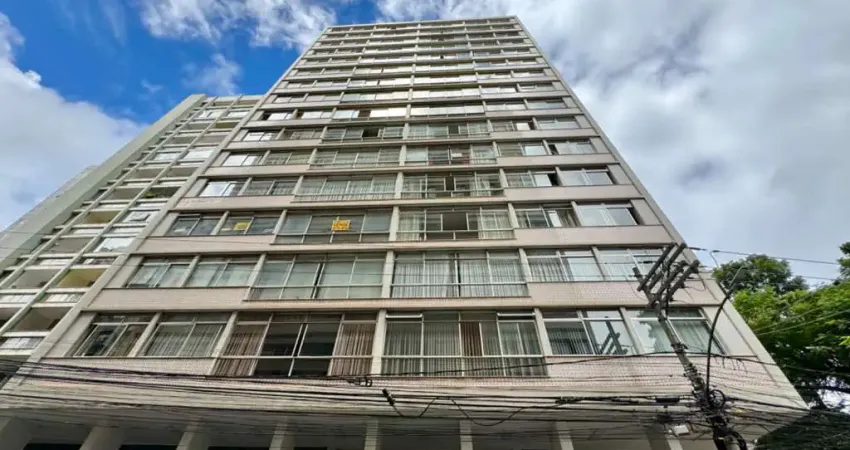 Apartamento de 03 quartos no Centro