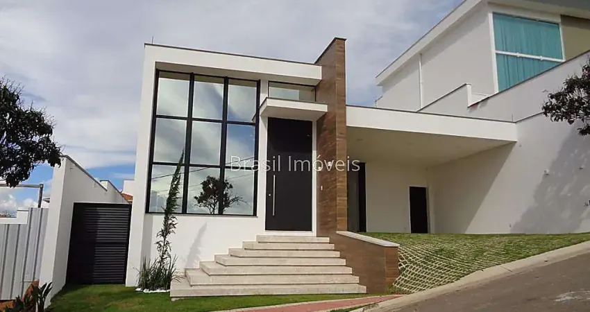 Casa com 3 quartos à venda na Rua Deputado Lahyr Tostes, Spina Ville II, Juiz de Fora