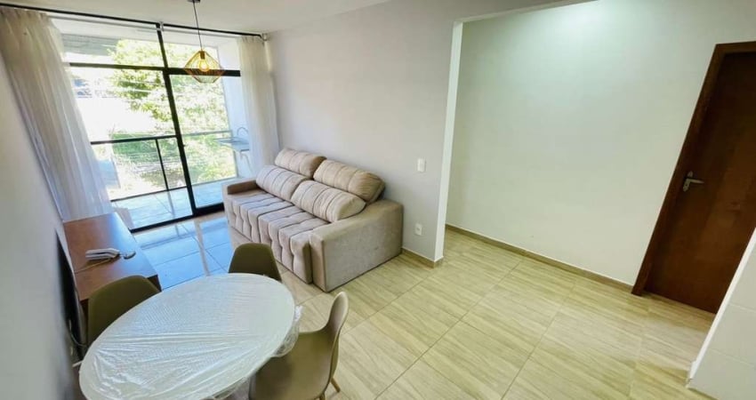 Locação - Apartamento de 02 quartos e varanda no Santa Luzia