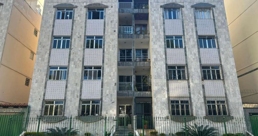 Excelente cobertura disponível à venda no Alto dos Passos - 140m²