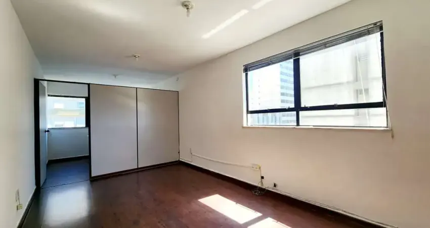 Sala na av. rio branco – localização estratégica e com vaga de garagem no centro