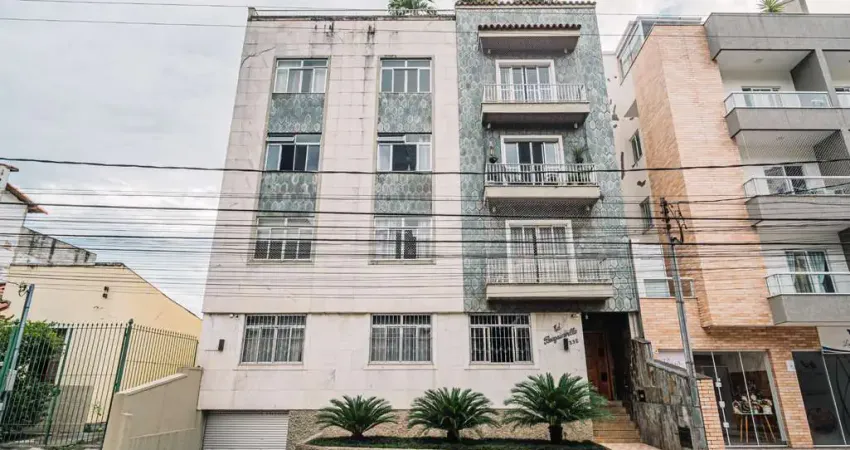 Locação - cobertura no santa catarina com 4 quartos sendo duas suítes, mobiliada e vista para o museu