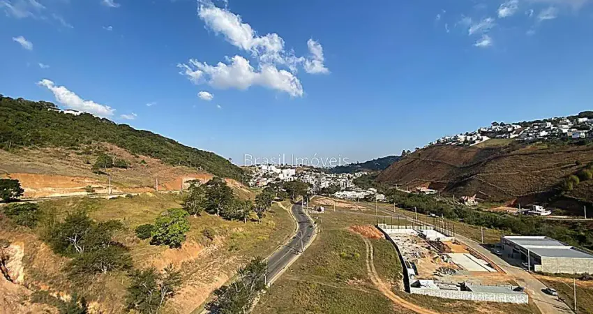 Cobertura com 2 quartos para alugar na Rua Octávio Malvaccini, Spina Ville II, Juiz de Fora