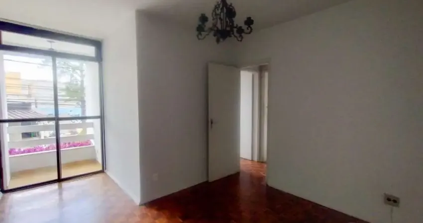 Locação - apartamento na rua santo antônio no centro com 03 quartos e sacada