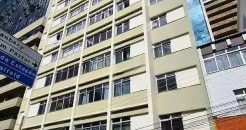 Apartamento com 3 quartos para alugar na Rua Espírito Santo, Centro, Juiz de Fora