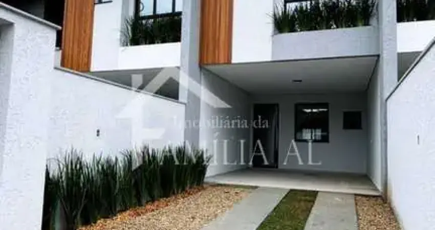 Casa com 3 quartos à venda no Bom Retiro, Joinville