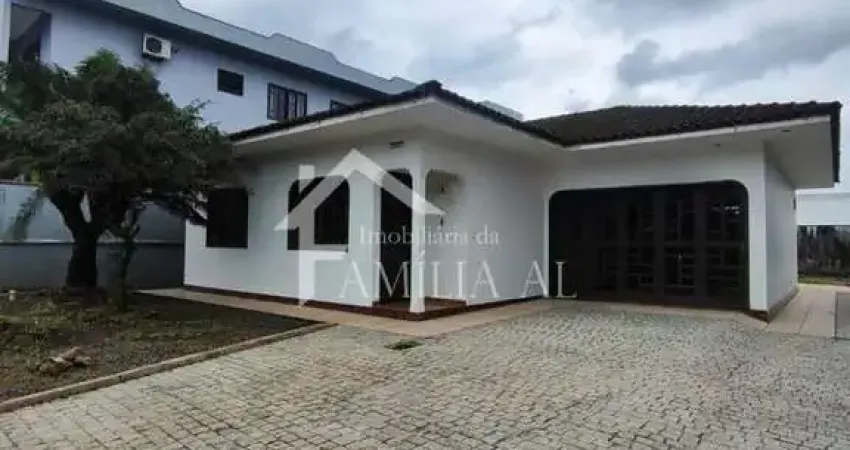 Casa com 2 quartos à venda no Iririú, Joinville 