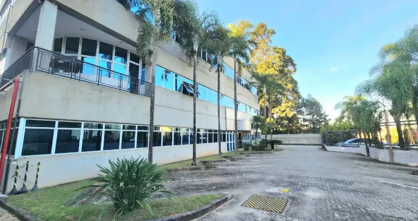 Galpão comercial e industrial para venda em Alphaville