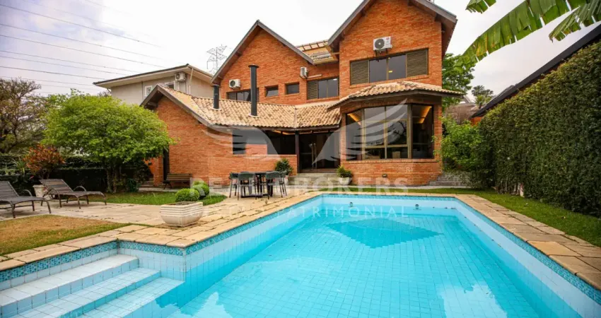 Casa com vista permanente para a mata com 4 suítes à venda em alphaville