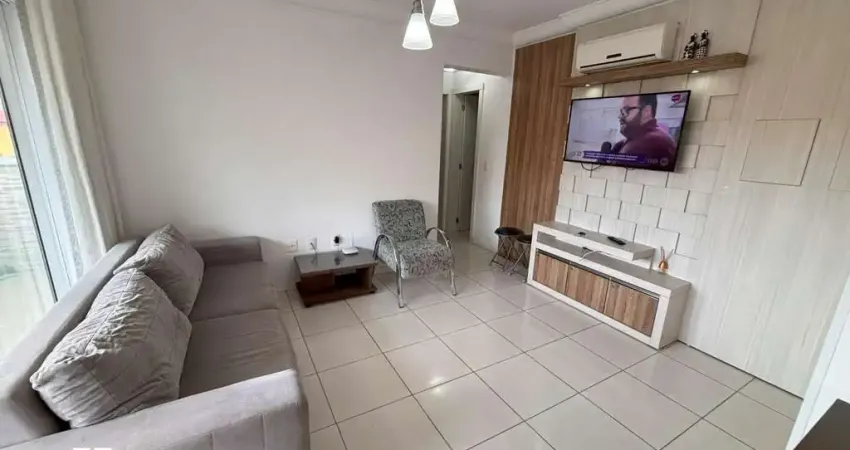 Oportunidade em Bombas: Apartamento com 2 Dormitórios à Venda