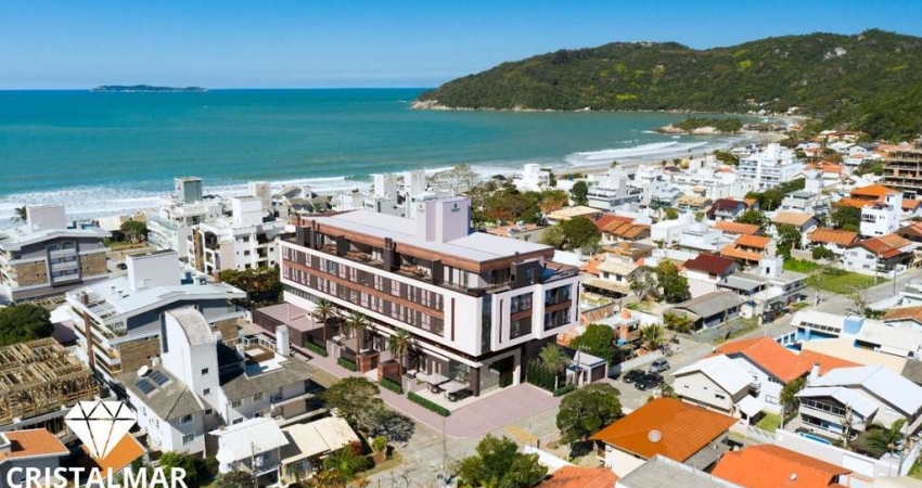 Oportunidade IMPERDÍVEL: 2 Suítes em Canto Grande a Poucos Passos da Areia!