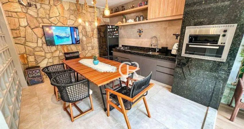 Casa duplex projetada, em condomínio com 4 suítes, piscina e deck privativos, à venda - Coité - Eusébio/CE