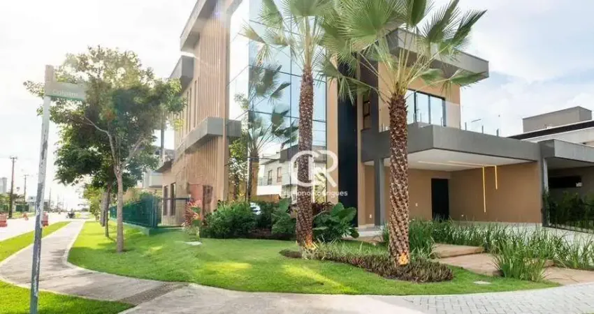 Duplex Auto Padrão, de esquina com 4 Suítes à venda, 291 m² - Bairro Cidade Alpha - Eusébio/CE