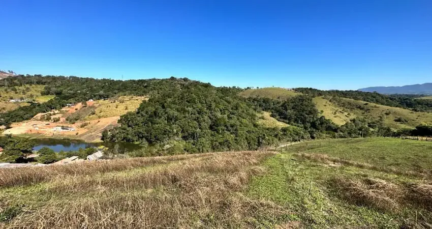 Terreno à venda na Vila Arujá, Arujá