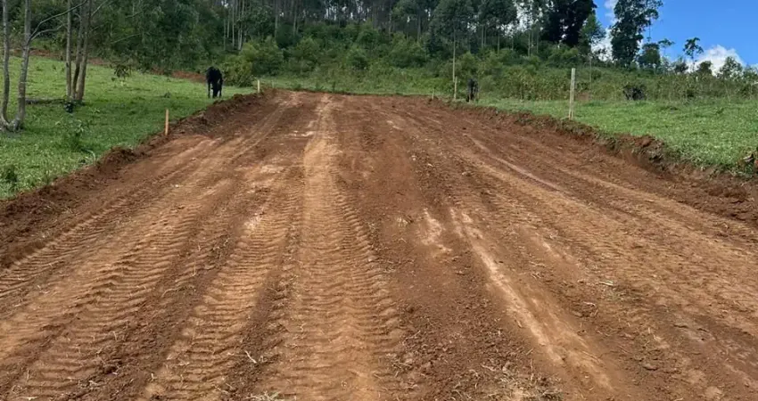 Vende-se terreno para construção de chacara com medidas a partir de 600 metros
