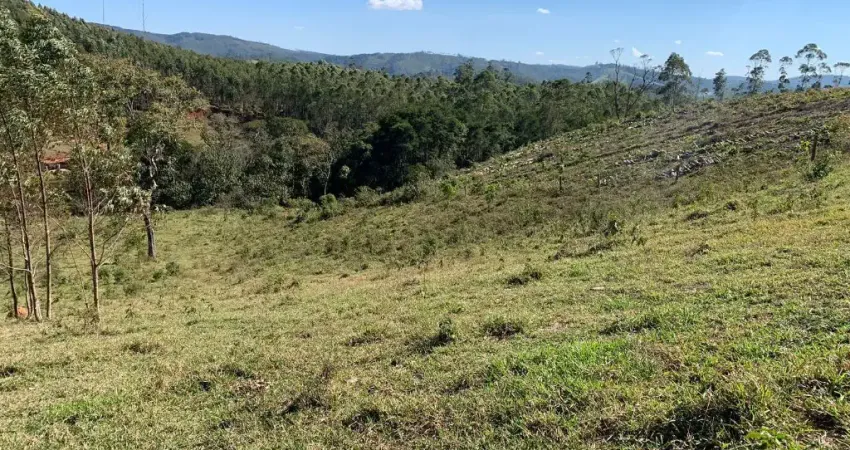 Vende-se terreno com excelente acesso no bairro do boa vista