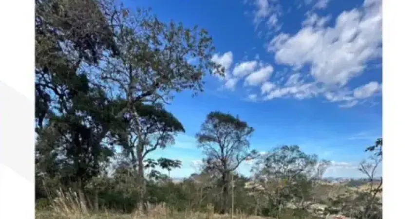 Terreno de 800 metros a 5 minutos do centro de igarata com linda vista