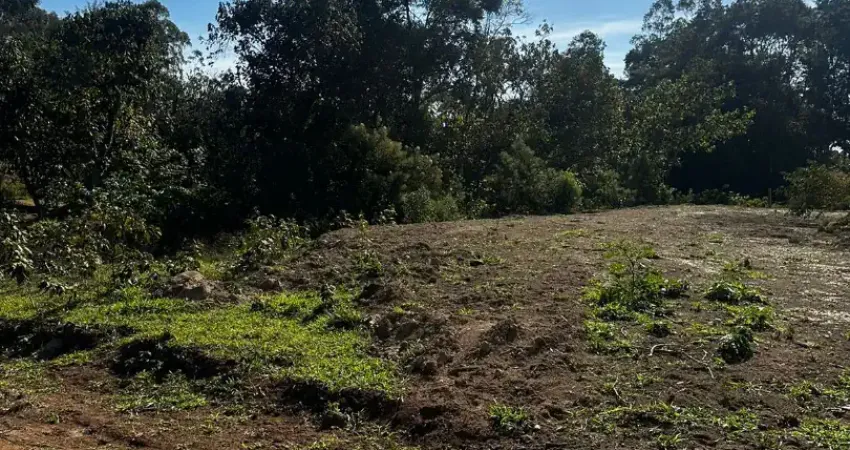 Vende-se terreno para chácara com excelente topografia liberado para construção