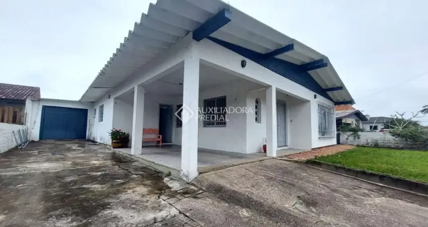 Casa com 4 quartos à venda na 21 De Abril, 77, Glória, Osório