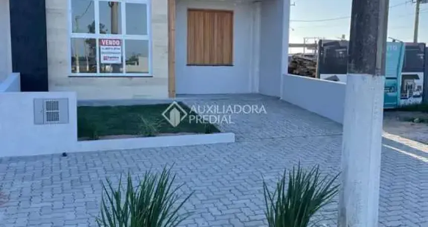 Casa com 2 quartos à venda na Lateral, 67, Bosque do Albatroz, Osório