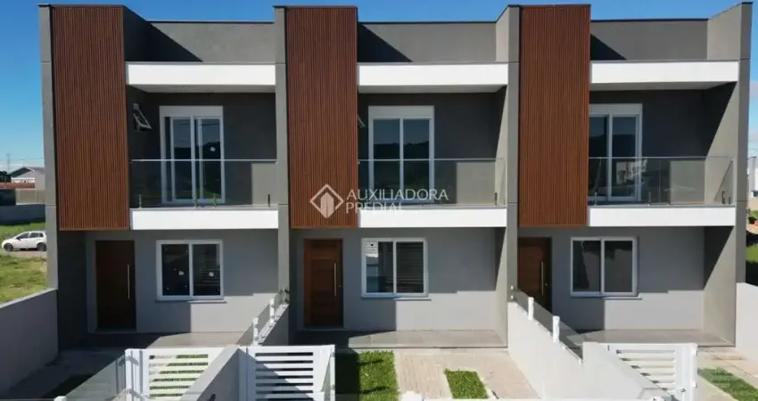 Casa com 2 quartos à venda na Lateral, 1234, Bosque do Albatroz, Osório