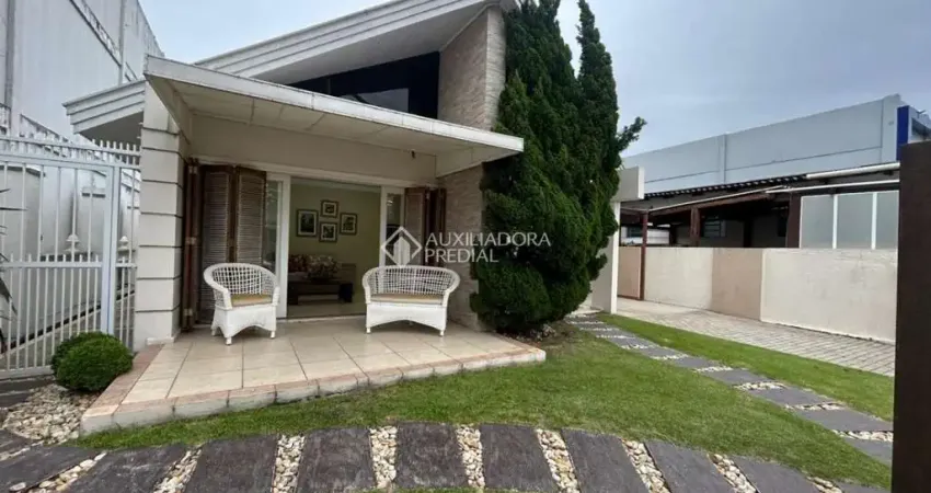 Casa com 3 quartos à venda na Getúlio Vargas, 1227, Centro, Osório