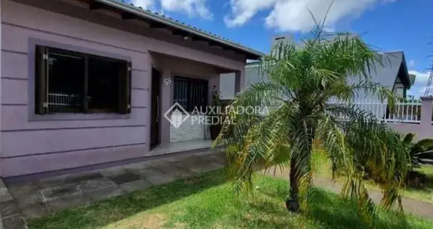 Casa com 2 quartos à venda na Antônio Lussana Sobrinho, 58, Porto Lacustre, Osório