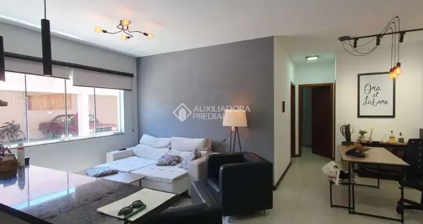 Apartamento com 2 quartos à venda na Rio De Janeiro, 336, Caiu Do Céu, Osório