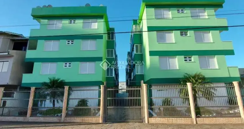 Apartamento com 2 quartos à venda na Rua 24 Setembro, 700, Centro, Tramandaí