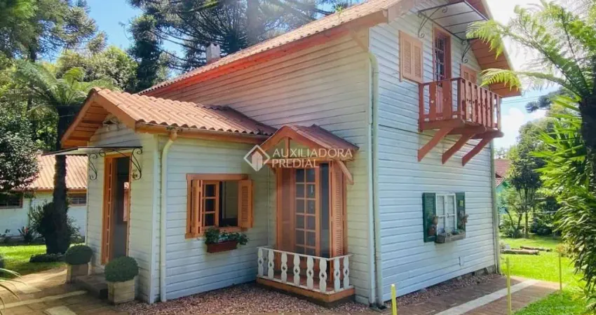 Casa com 3 quartos à venda na Liberdade, 246, São Bernardo, São Francisco de Paula