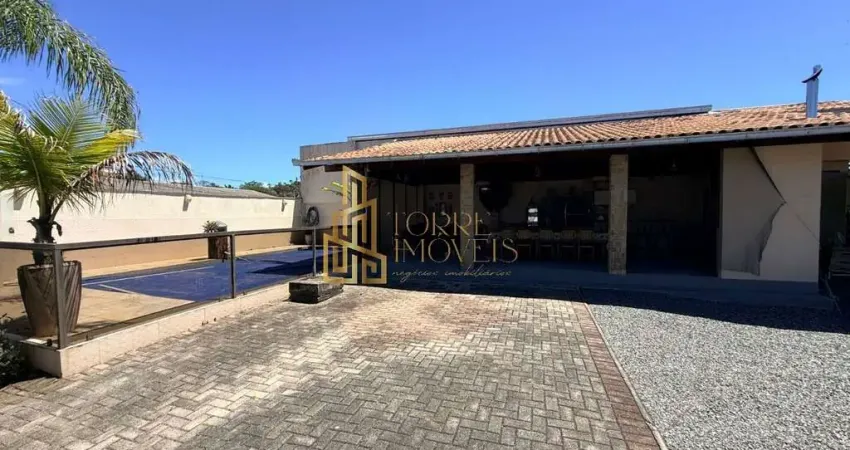 Casa com 3 quartos à venda na Rua Maria de Lourdes Couto Cabral, 596, Gravata, Navegantes
