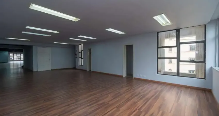 Prédio à venda na Praça General Osório, 77, Centro, Curitiba