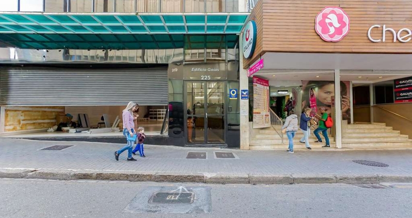Conjunto Comercial no Centro