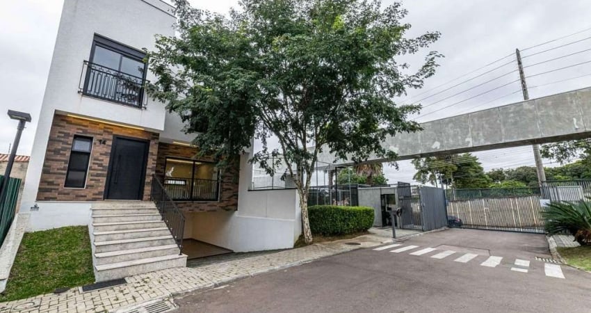 Casa com 3 suítes em condomínio fechado no Bairro Campo Comprido