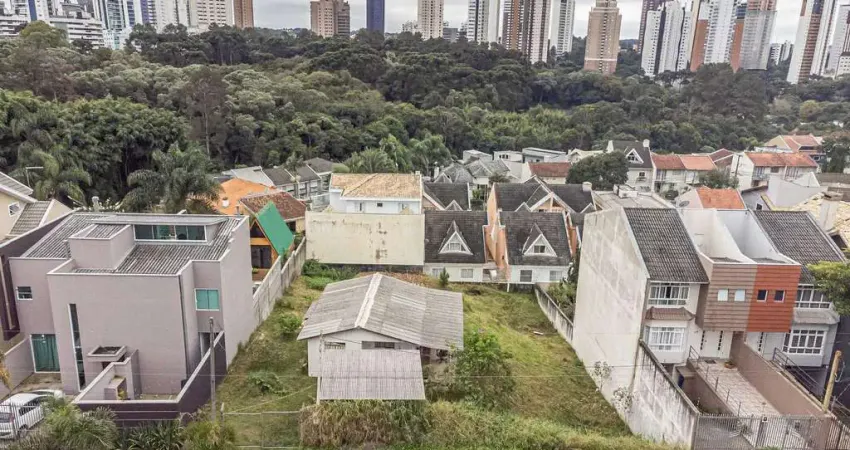 Terreno a venda no Mossunguê